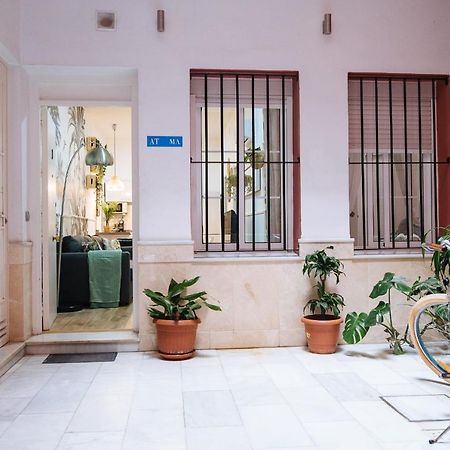 Divi Apartments Martinez Montanes เซบีญา ภายนอก รูปภาพ