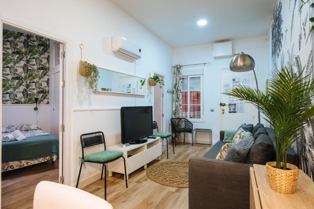 Divi Apartments Martinez Montanes เซบีญา ภายนอก รูปภาพ