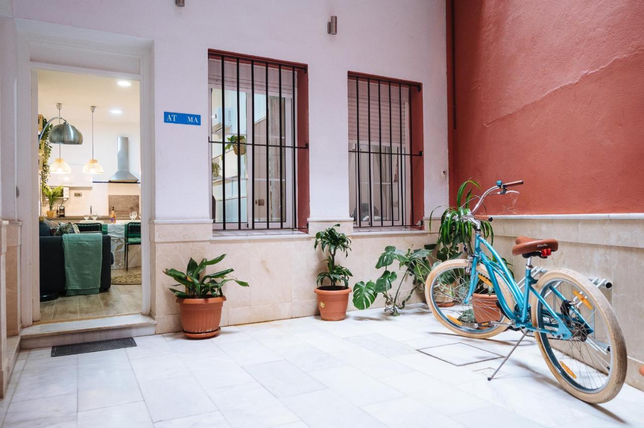 Divi Apartments Martinez Montanes เซบีญา ภายนอก รูปภาพ