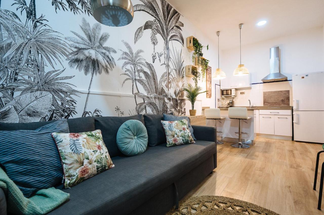 Divi Apartments Martinez Montanes เซบีญา ภายนอก รูปภาพ