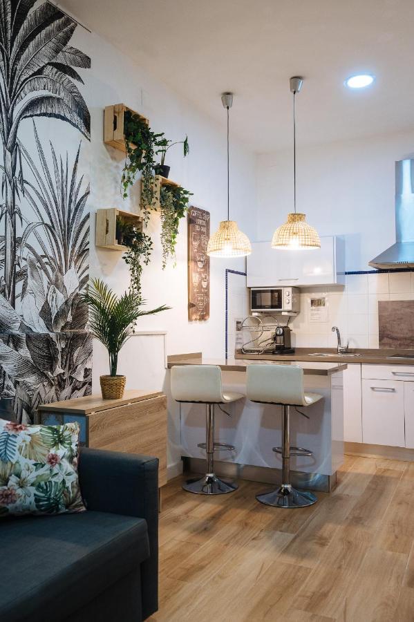 Divi Apartments Martinez Montanes เซบีญา ภายนอก รูปภาพ