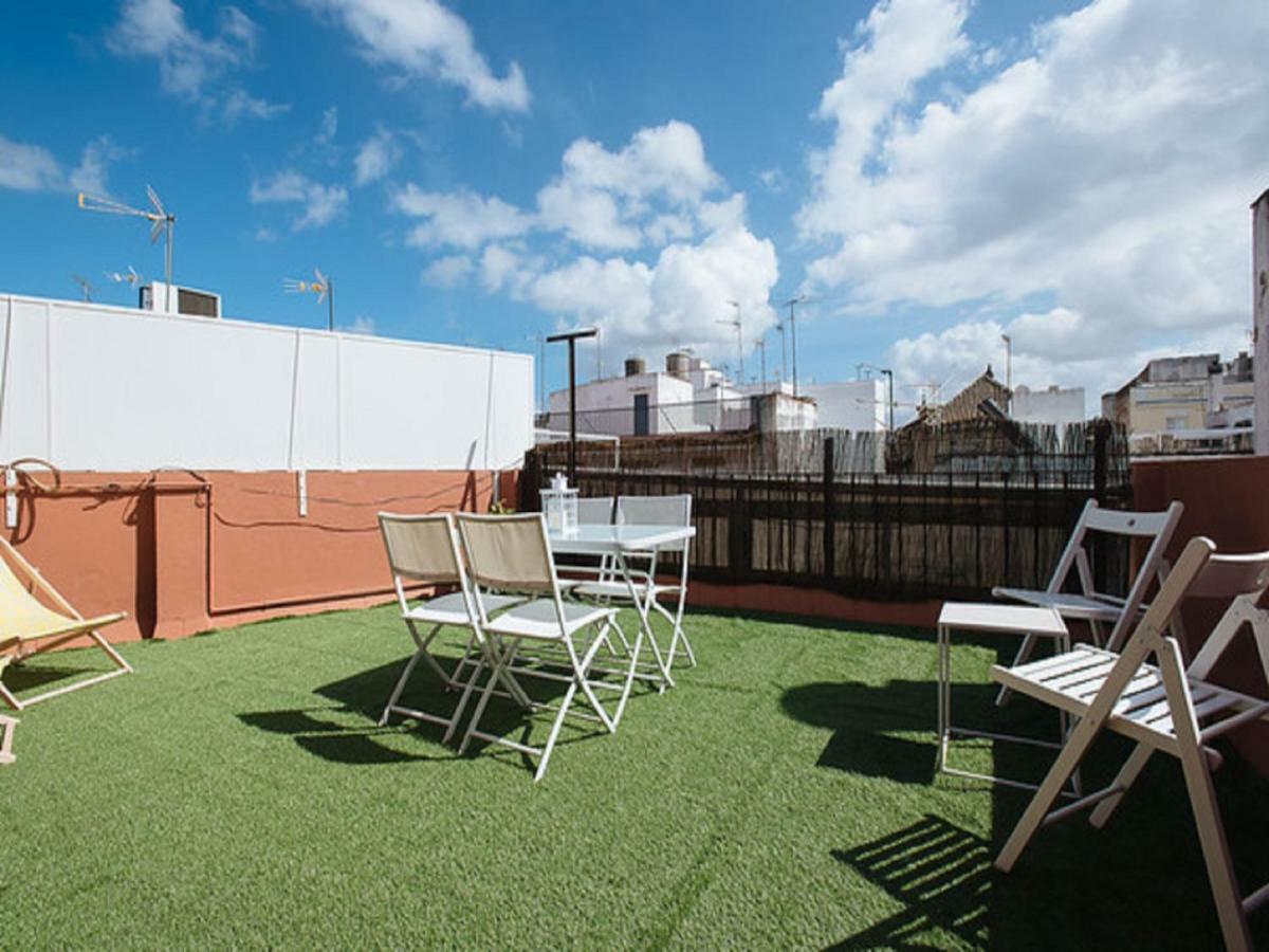 Divi Apartments Martinez Montanes เซบีญา ภายนอก รูปภาพ