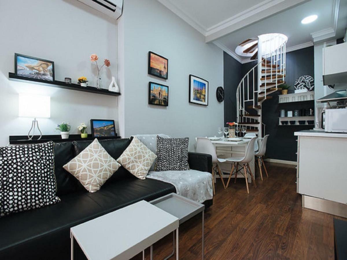 Divi Apartments Martinez Montanes เซบีญา ภายนอก รูปภาพ
